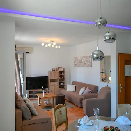 Damir Apartmán Trogir
