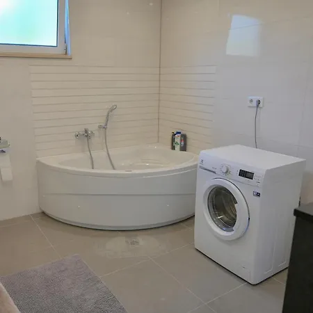 Apartamento Damir *